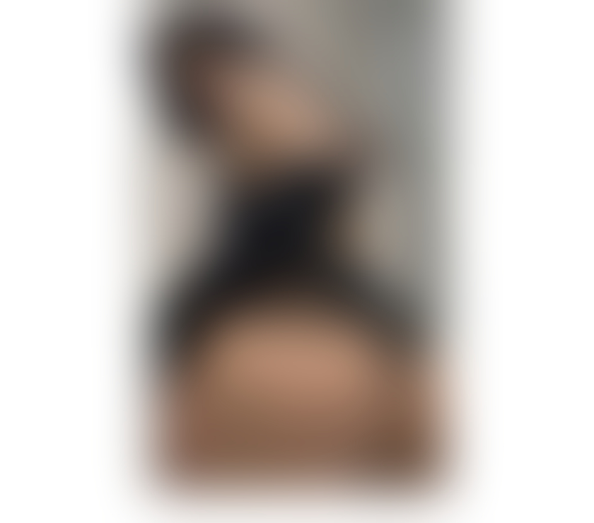 Trans Escorts Surrey Reigate and Banstead - Photos for Feminine Juicy Smooth Model TRANS With Hard TOY